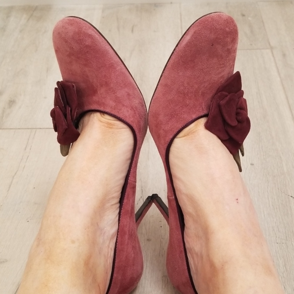 Pink Blay Pumps with Flower Detail